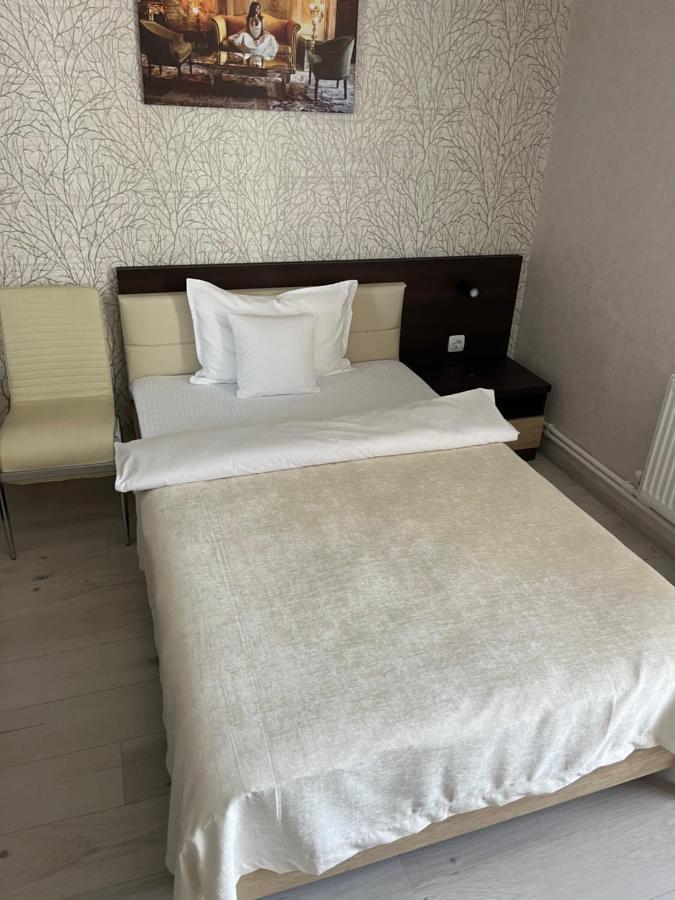 Elite Hotel Balti Ngoại thất bức ảnh