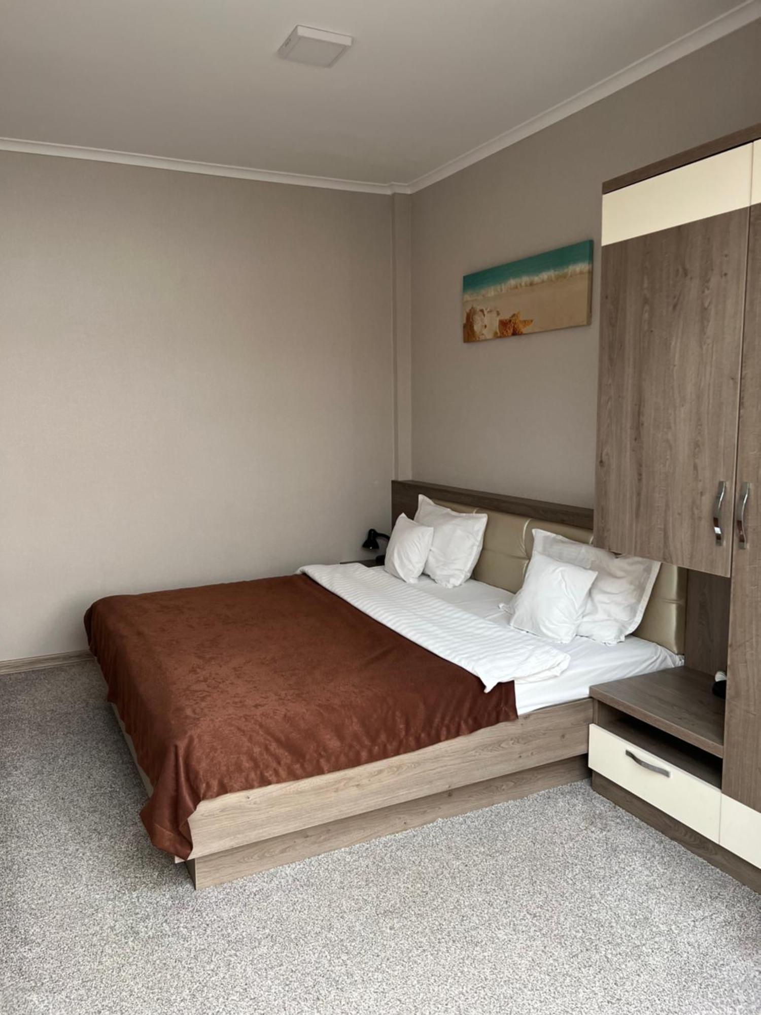 Elite Hotel Balti Ngoại thất bức ảnh