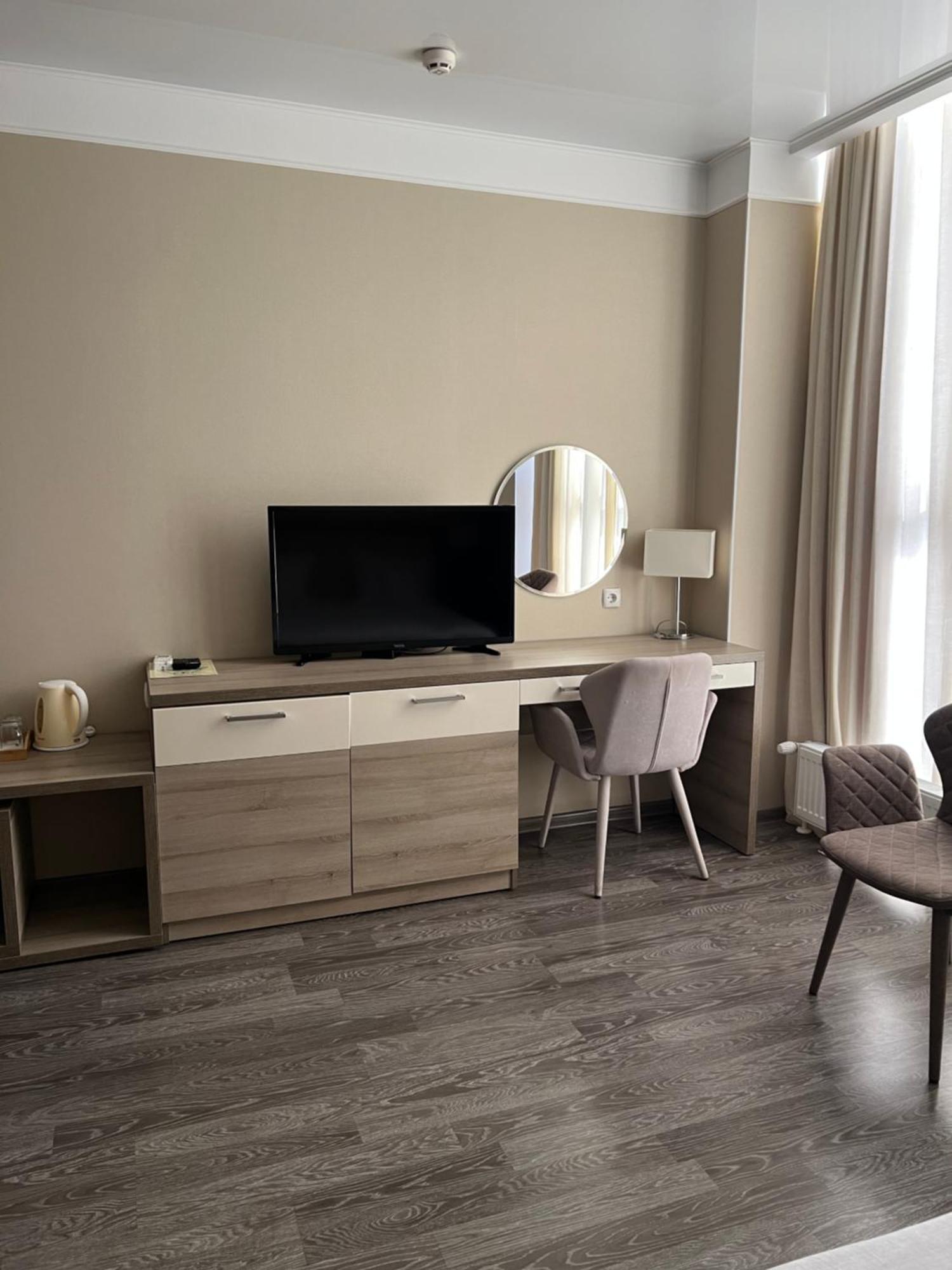 Elite Hotel Balti Ngoại thất bức ảnh