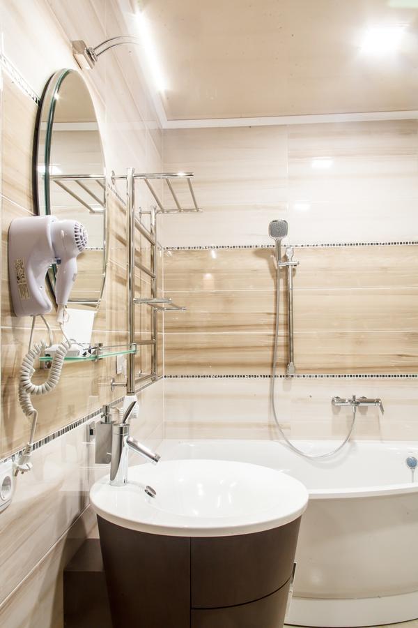 Elite Hotel Balti Ngoại thất bức ảnh