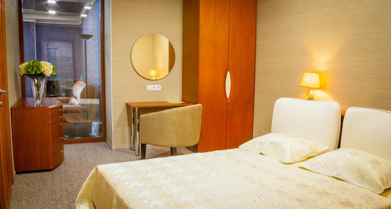Elite Hotel Balti Ngoại thất bức ảnh